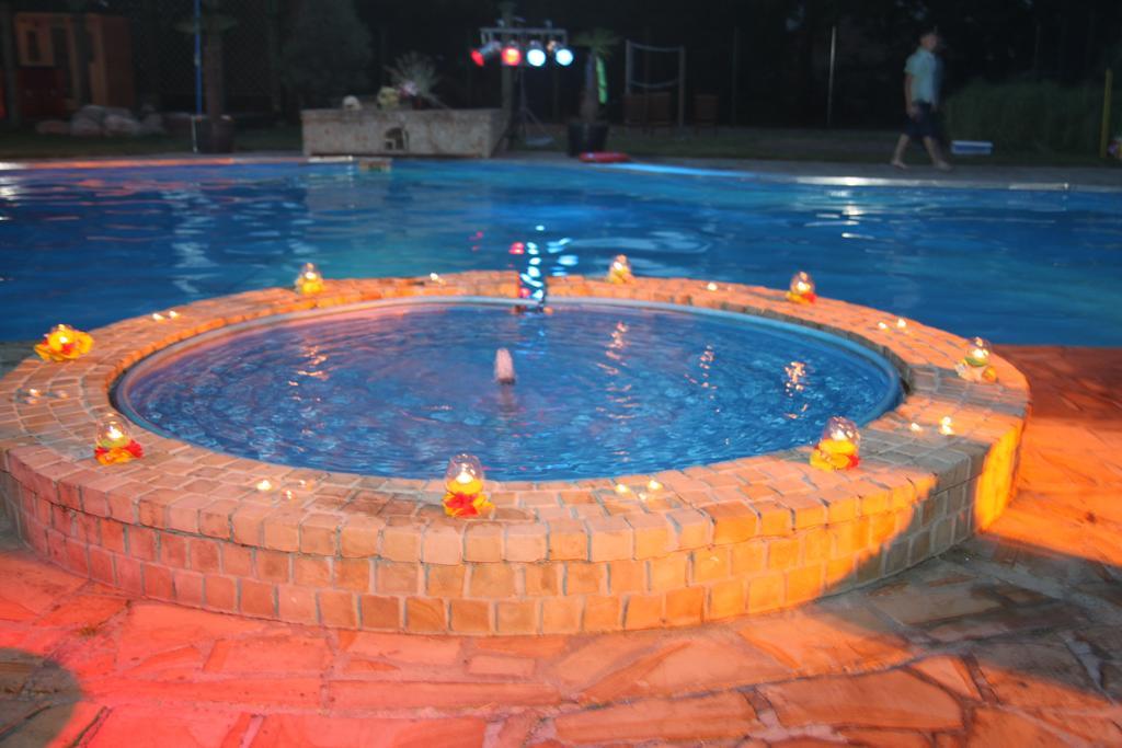 Ostoya Inn & Granary Jasionka Luaran gambar