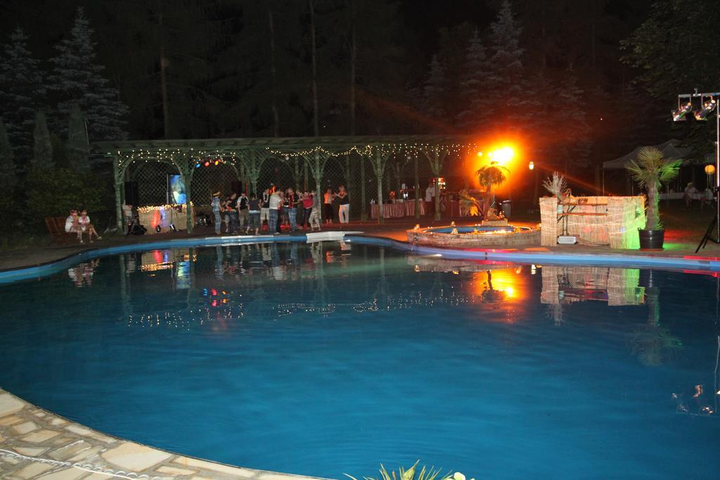 Ostoya Inn & Granary Jasionka Luaran gambar